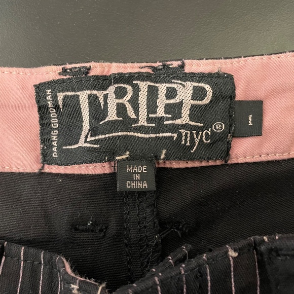 Tripp NYC Pinstripe Punk Short - Picture 7 of 8
